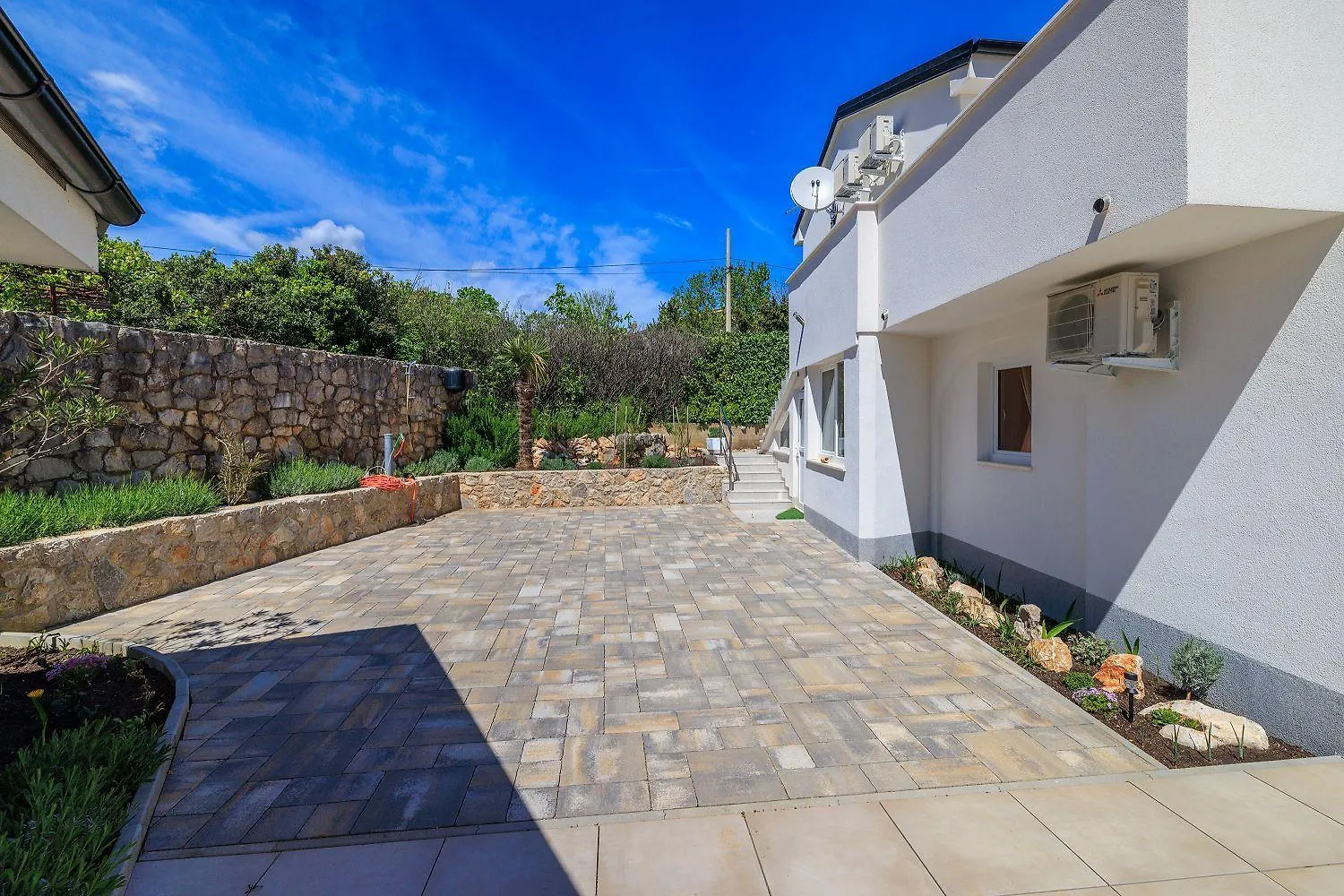 Mit 28M2 Grossem Pool Unweit Heilschlamm Bucht Apartment Kras
