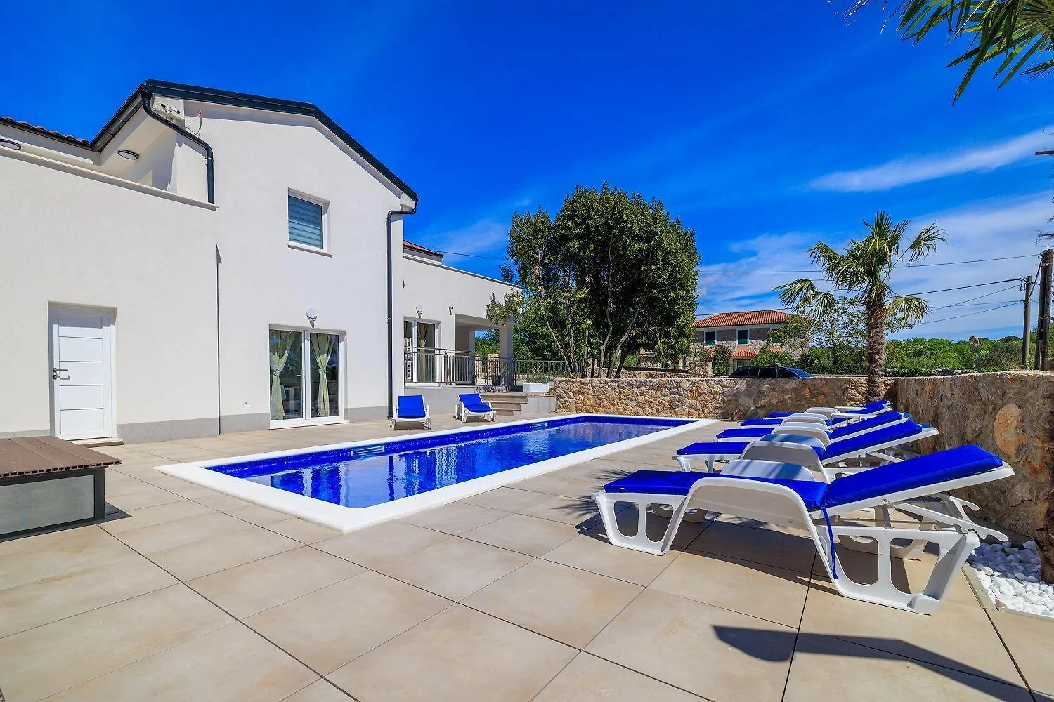 Mit 28M2 Grossem Pool Unweit Heilschlamm Bucht Apartment Kras 0*,  Croatia