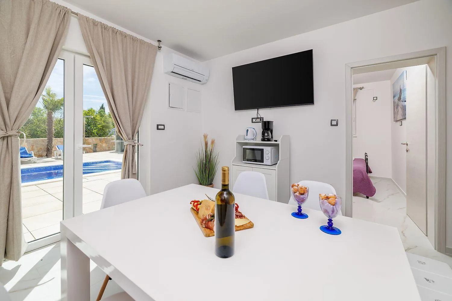 Appartement Mit 28M2 Grossem Pool Unweit Heilschlamm Bucht à Kras